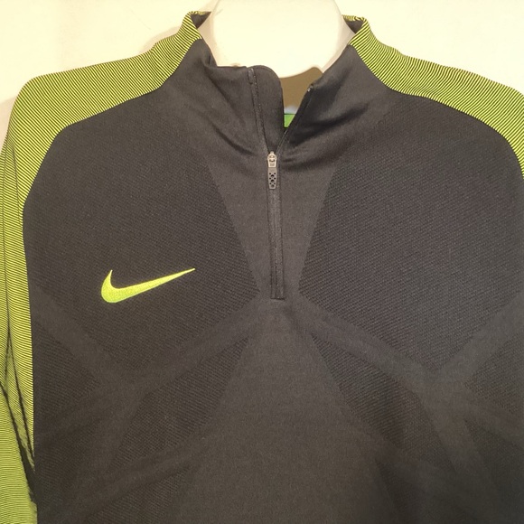 Nike Aeroswift 1/4 zip pullover women’s size XL lightweight - Picture 2 of 13